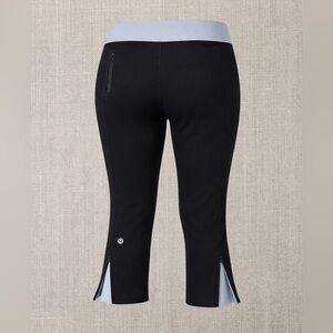 Lululemon Midrise Crops - Zipper Hems - Black/Blue
